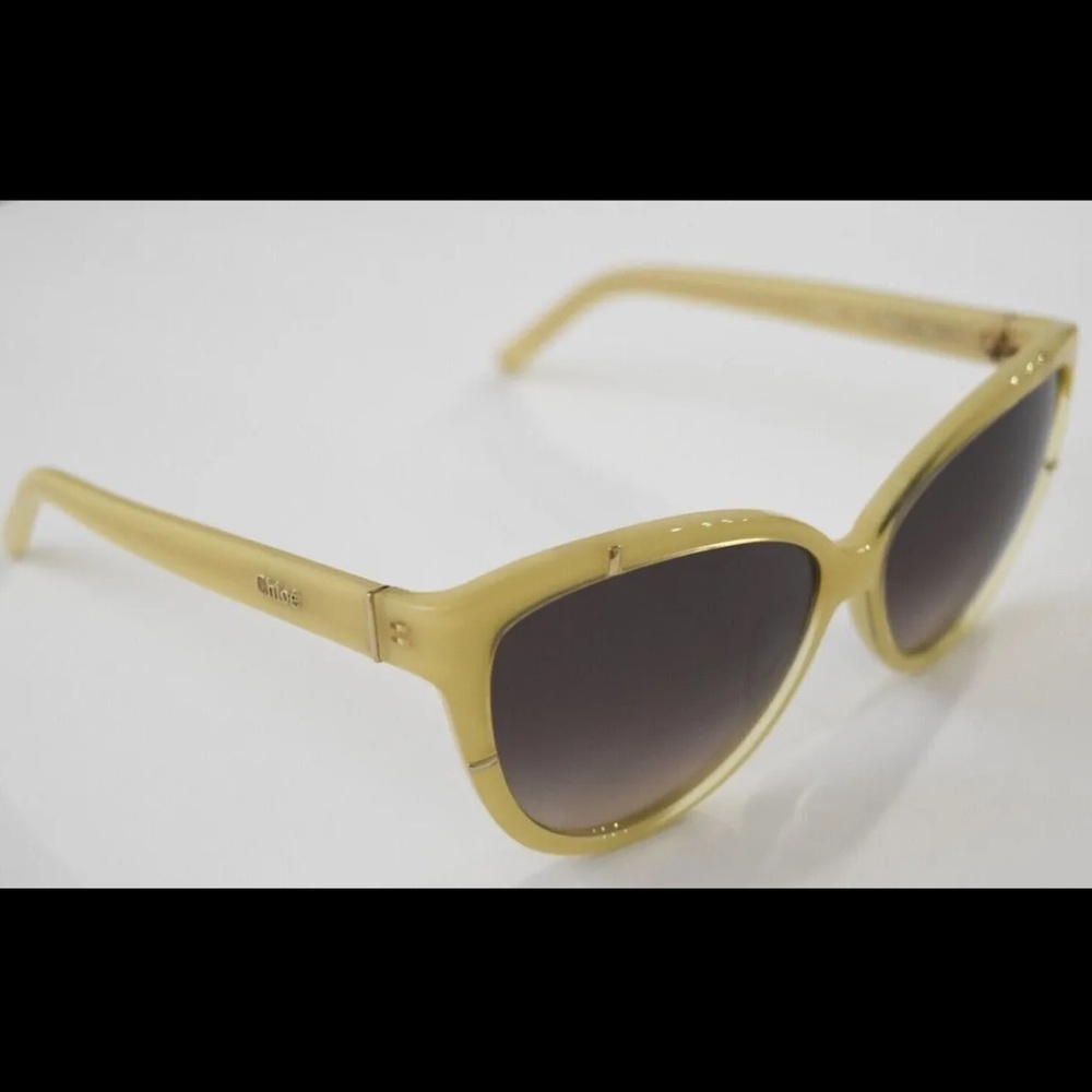Chloé Women's Honey Cat Eye Model CE620S 771 Sunglasses